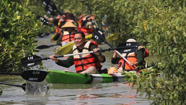 0f23f479815d5c7a99afdff27399a381