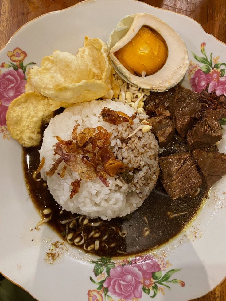 kuliner dekat stasiun gubeng