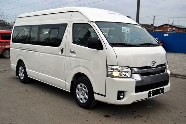 Sewa hiace Surabaya